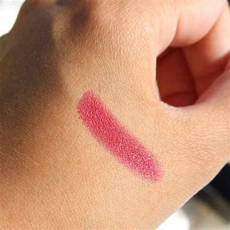 chanel rouge allure 59 impertinente|Reviewed: Chanel's Rouge Allure Is a Standout Red Lipstick.